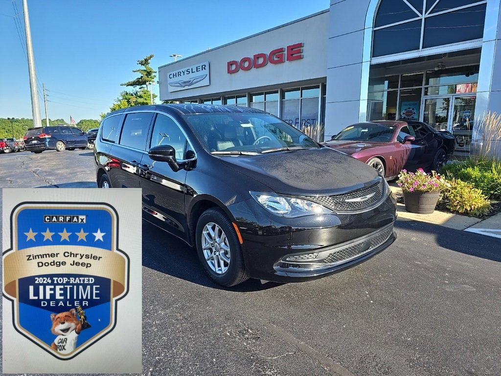 New 2025 Chrysler Voyager LX