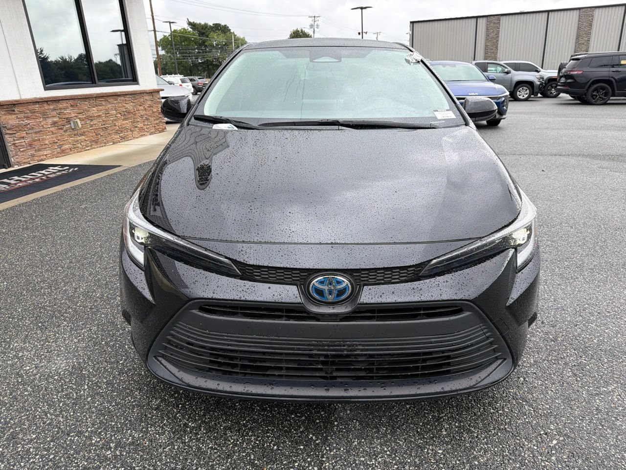 Used 2024 Toyota Corolla LE FWD image 12