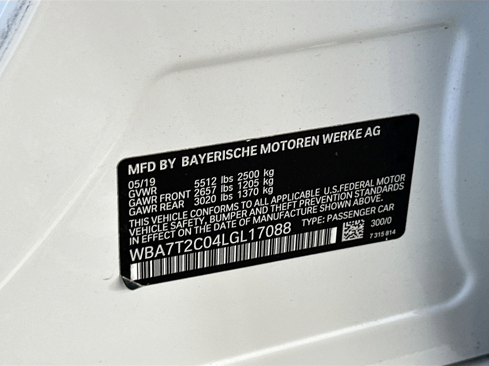 Used 2020 BMW 740i w/ M Sport Package image 36