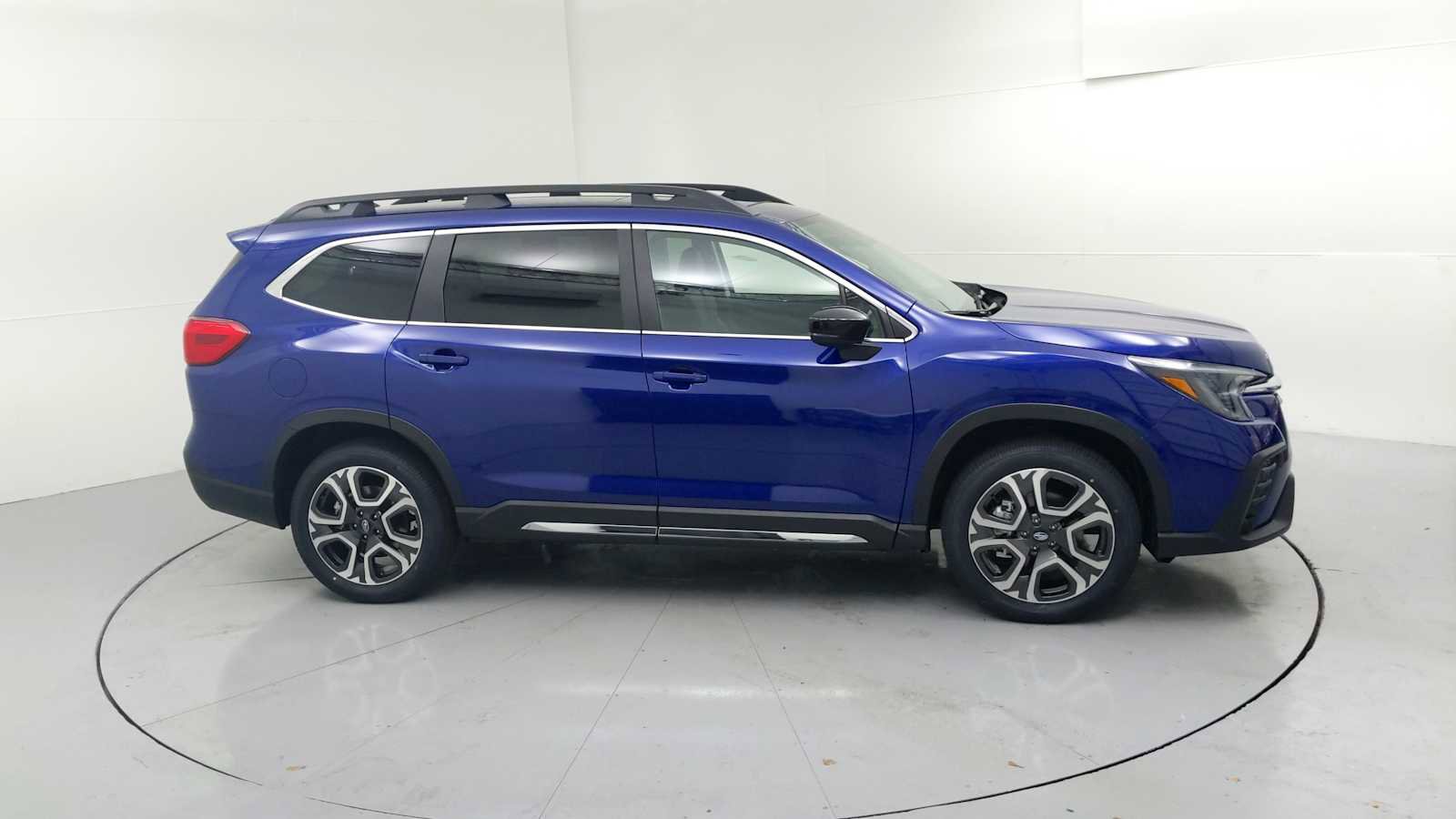New 2026 Subaru Ascent Limited image 12