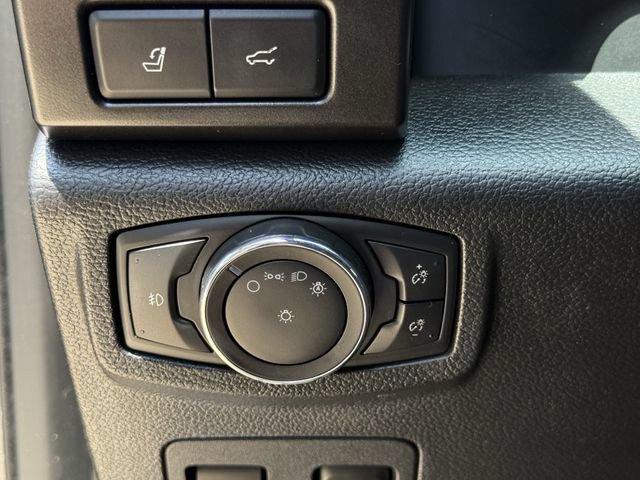 Used 2018 Ford Expedition Limited w/ Equipment Group 302A RWD image 24