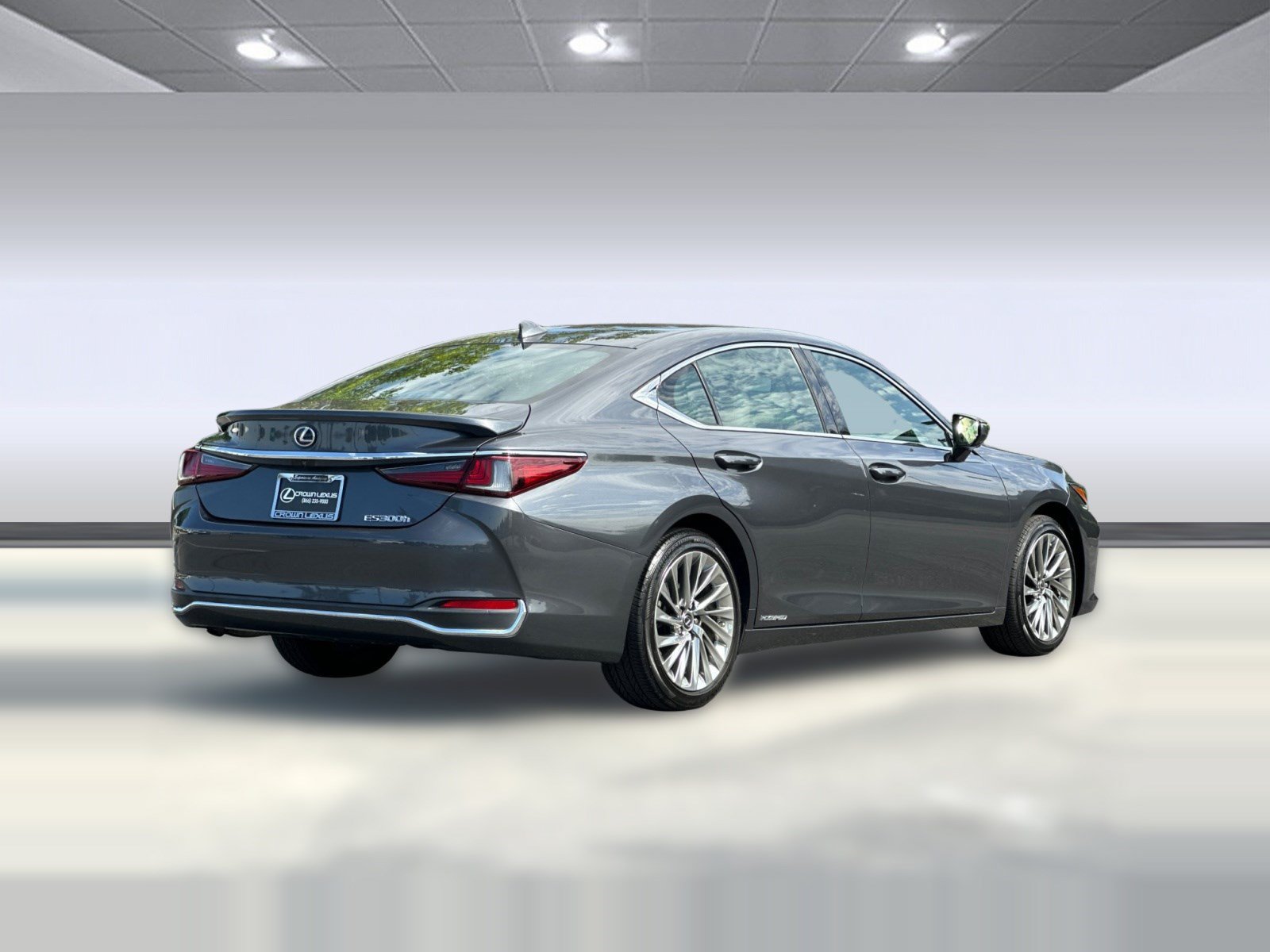 Used 2022 Lexus ES 300h w/ Accessory Package FWD image 8