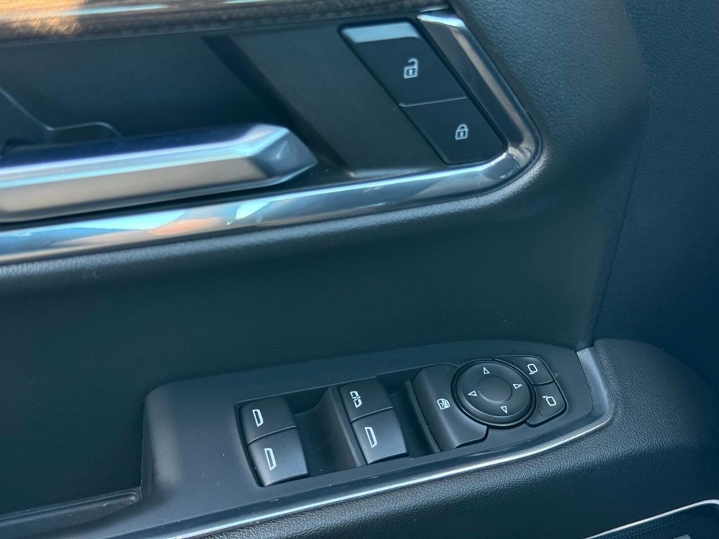 Used 2024 Chevrolet Silverado 1500 LT Trail Boss w/ LT Trail Boss Premium Package image 22