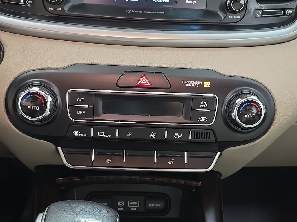 Used 2019 Kia Sorento EX AWD/4WD image 24