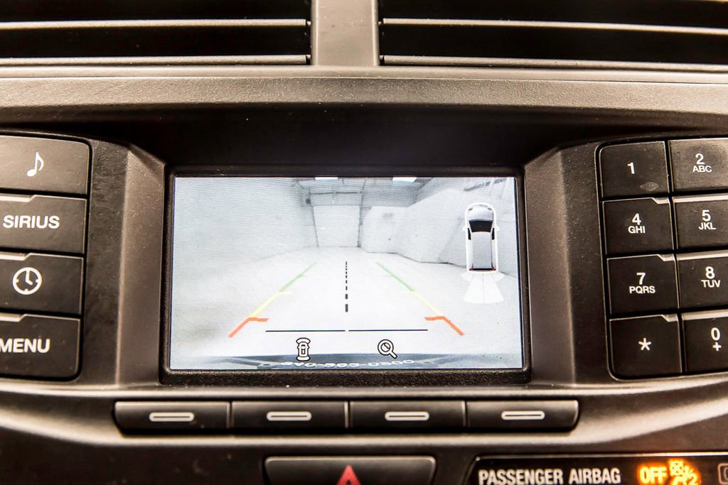 Used 2018 Ford Explorer XLT image 15