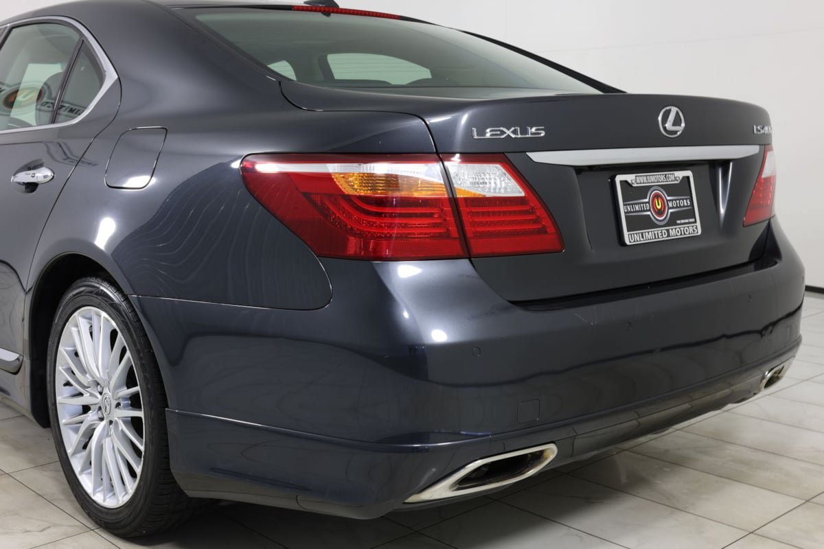 Used 2010 Lexus LS 460 RWD image 47