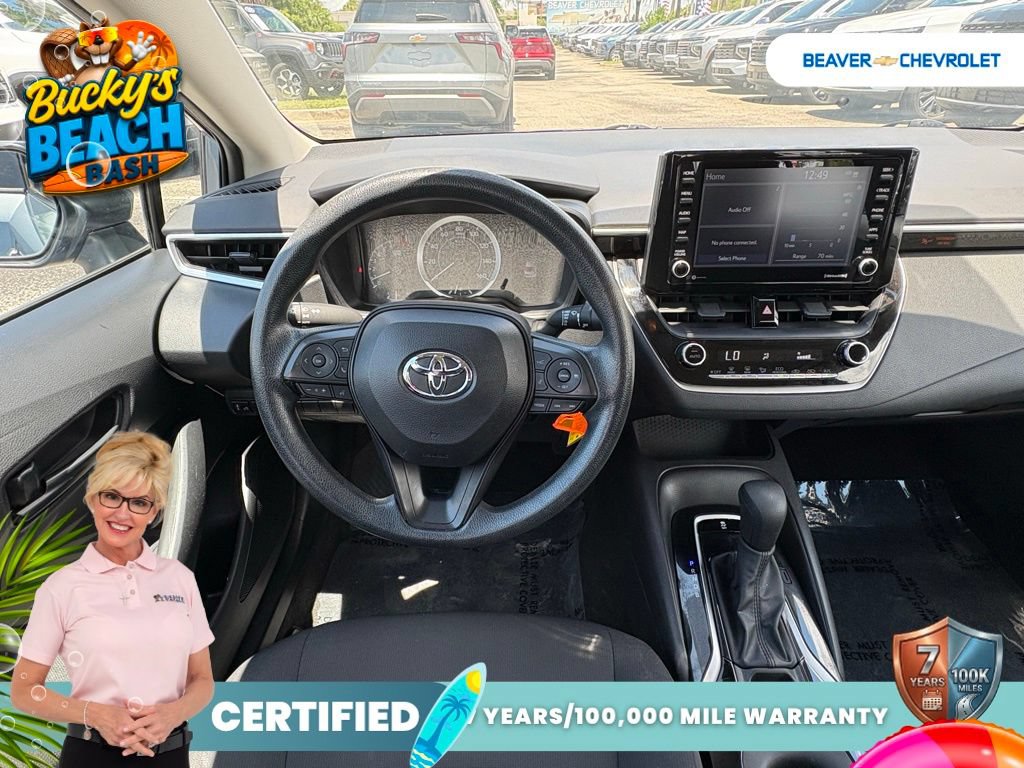 Used 2022 Toyota Corolla LE FWD image 15