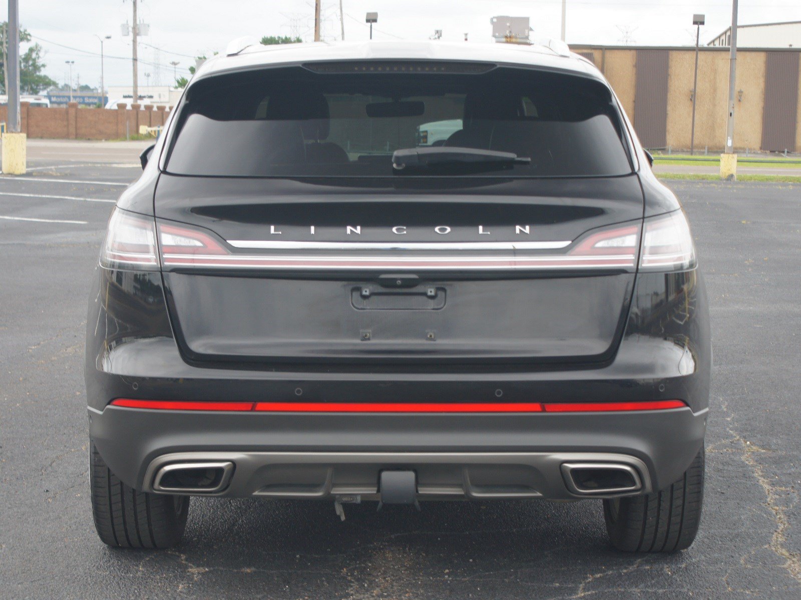 Used 2021 Lincoln Nautilus Reserve w/ Equipment Group 202A AWD/4WD image 3
