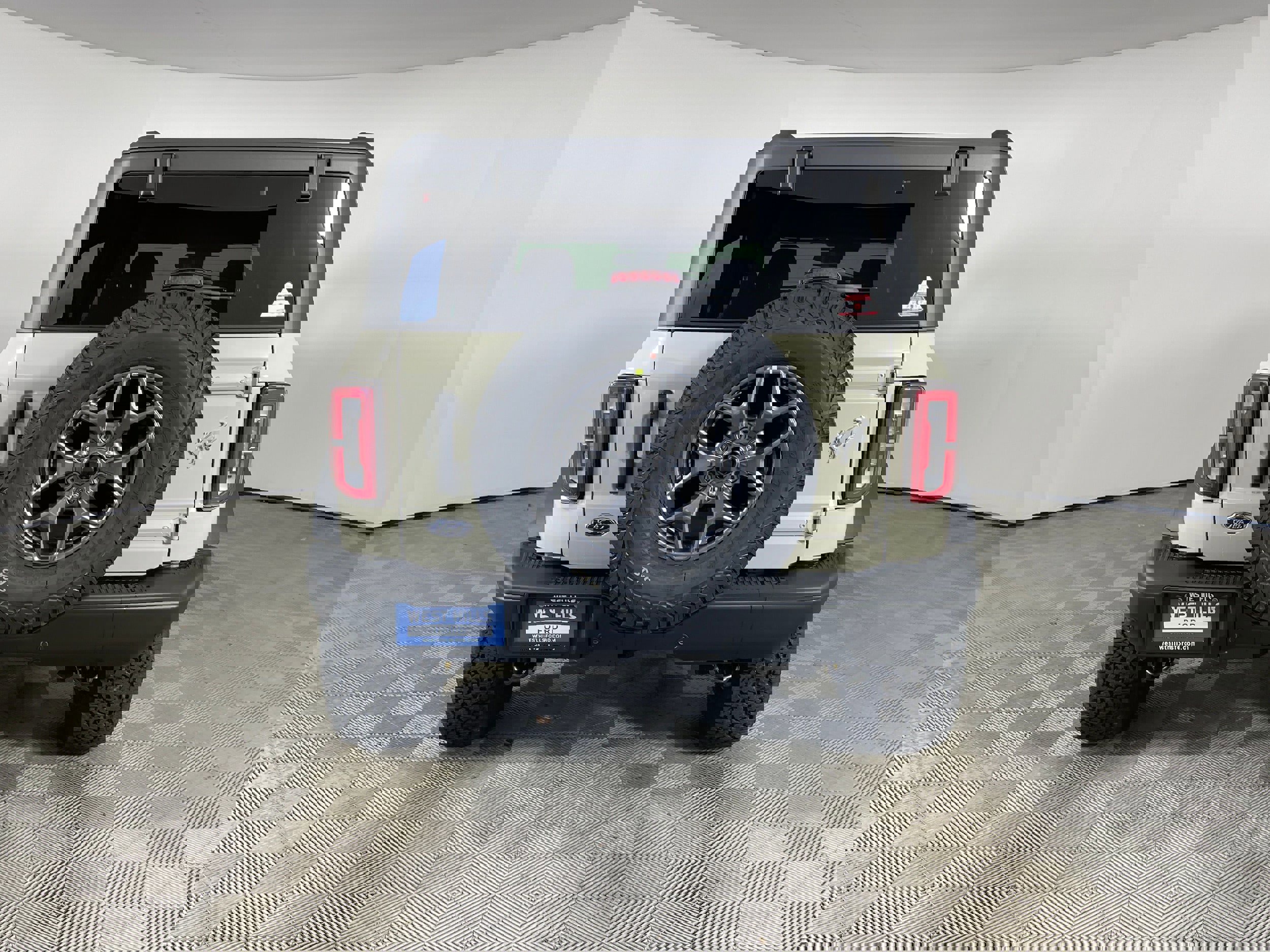 New 2025 Ford Bronco Badlands image 22