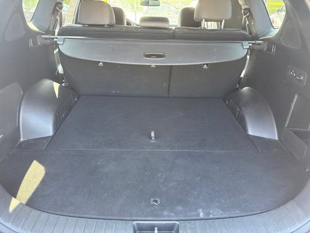 Used 2019 Hyundai Santa Fe SEL FWD image 10