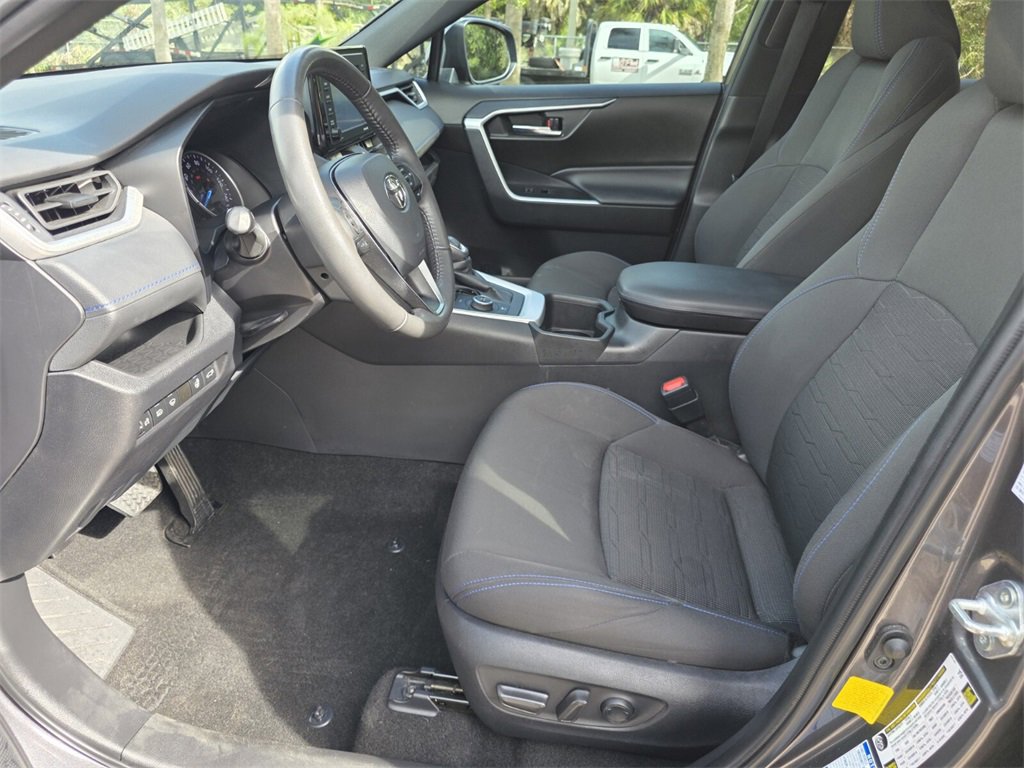 Certified 2022 Toyota RAV4 SE w/ Convenience Package image 24
