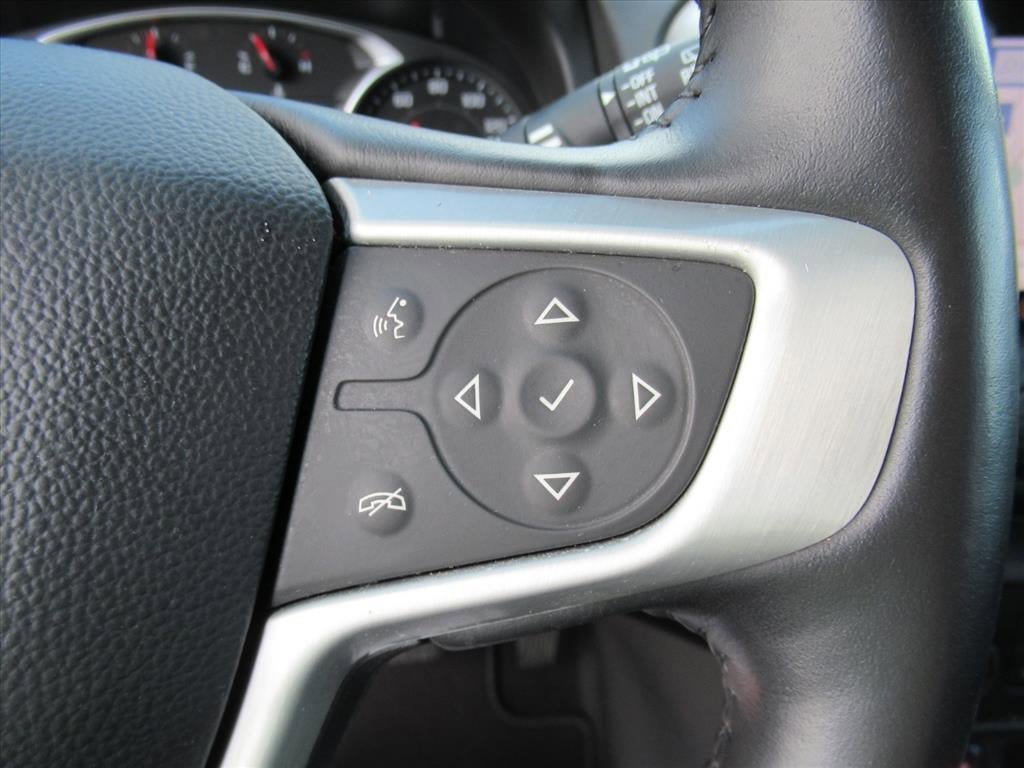 Used 2020 GMC Terrain SLT w/ Preferred Package FWD image 25