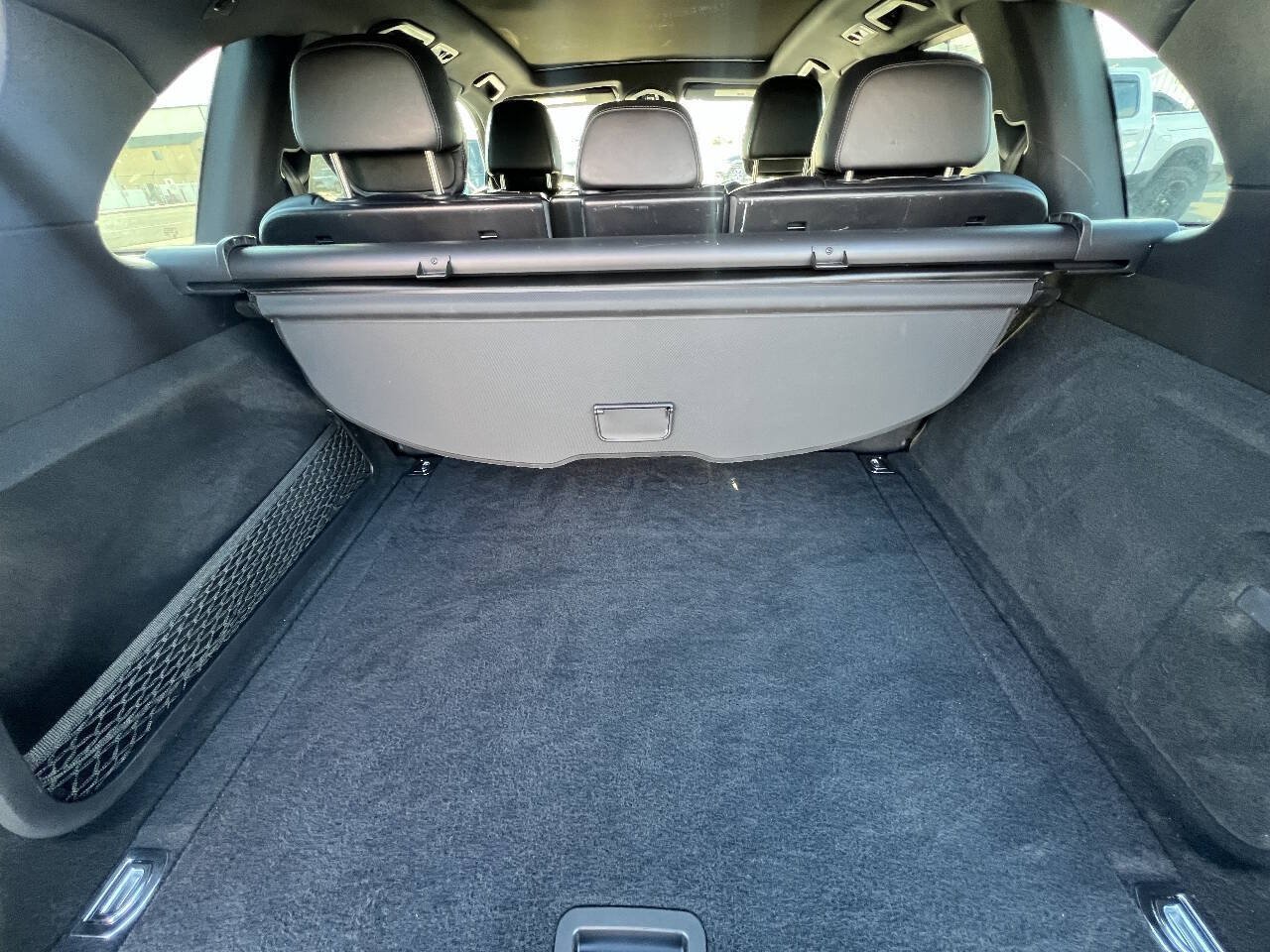 Used 2017 Porsche Cayenne S AWD/4WD image 9