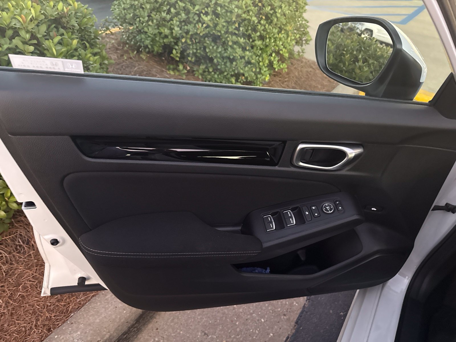 Used 2023 Honda Civic EX image 6