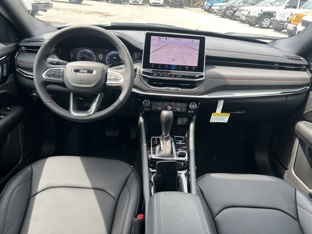 New 2025 Jeep Compass Trailhawk w/ Trailhawk Elite Group image 34