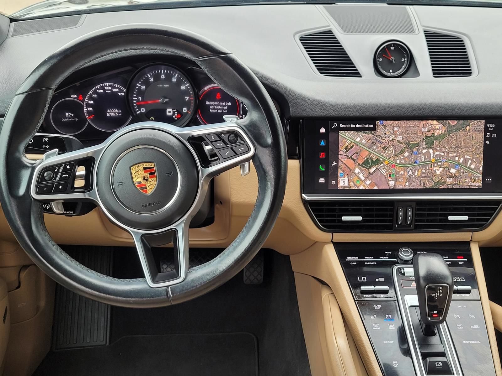 Used 2023 Porsche Cayenne Platinum Edition AWD/4WD image 21