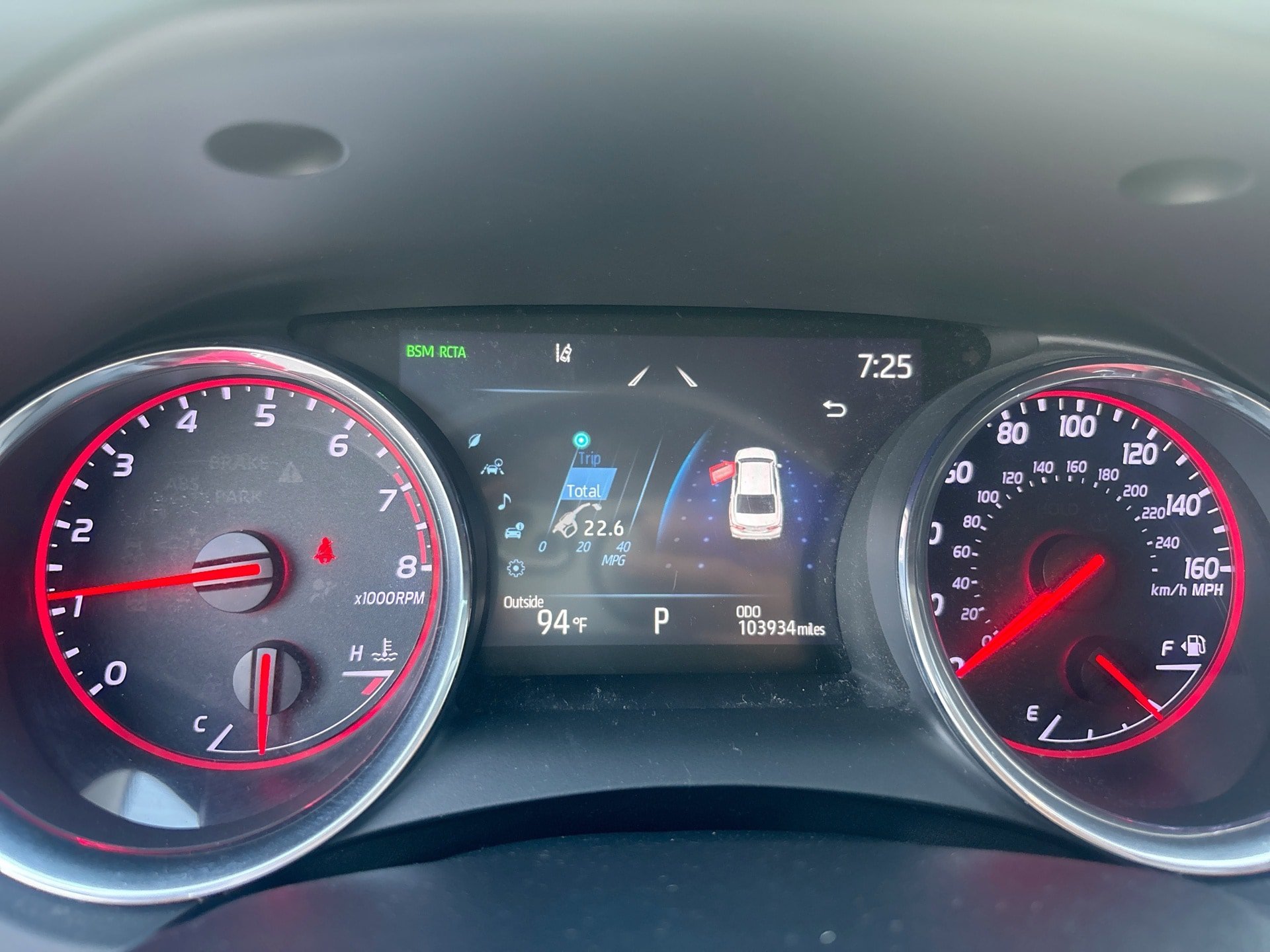 Used 2020 Toyota Camry XSE FWD image 10