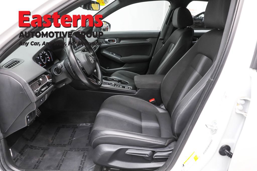 Used 2023 Honda Civic Sport image 14