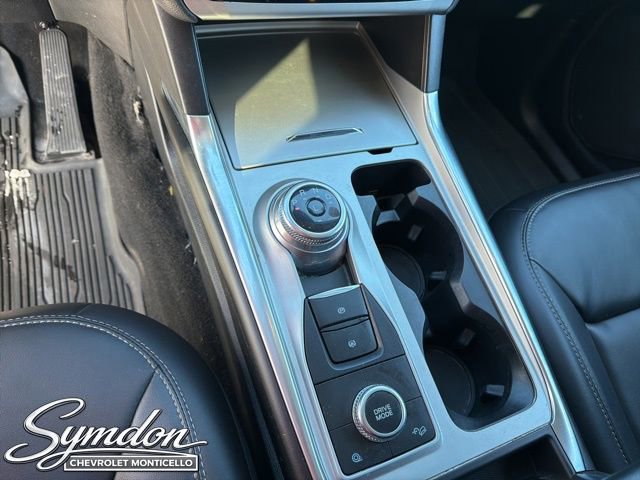 Used 2022 Ford Explorer XLT w/ Equipment Group 202A image 13