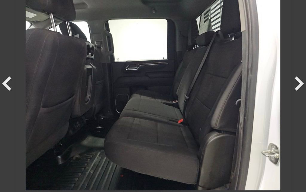 Used 2024 Chevrolet Silverado 2500 LT w/ Convenience Package image 10