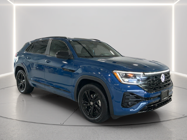 Certified 2026 Volkswagen Atlas Cross Sport SEL R-Line w/ MDO Package AWD/4WD image 8
