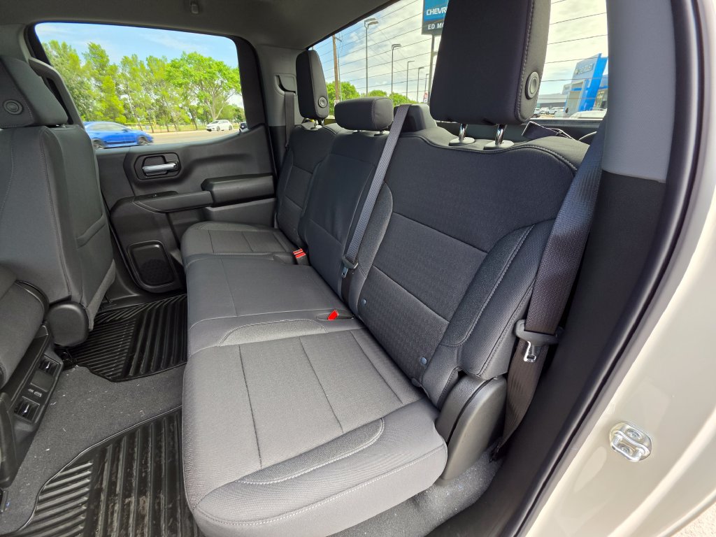New 2026 Chevrolet Silverado 1500 Custom Trail Boss AWD/4WD image 13
