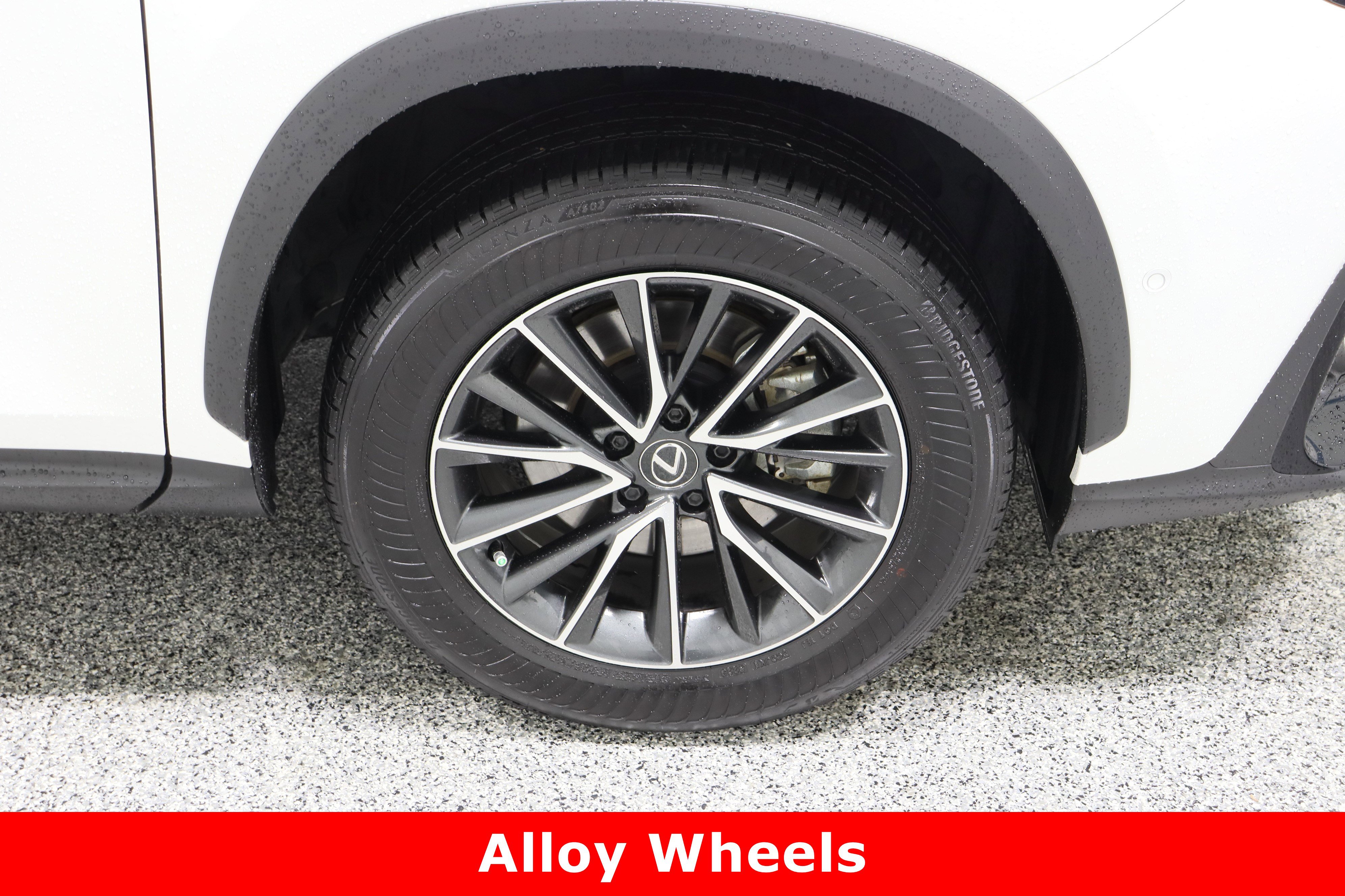 Used 2024 Lexus NX 300h AWD w/ Luxury Package image 5