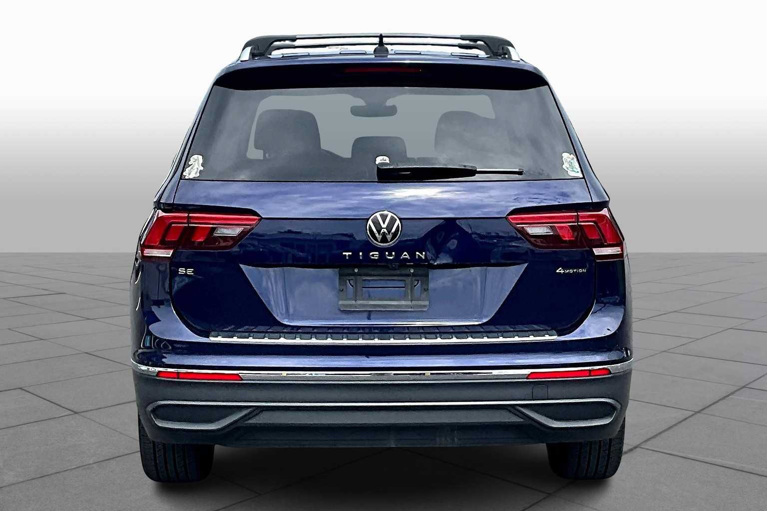 Used 2022 Volkswagen Tiguan SE AWD/4WD image 5