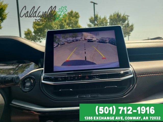 Used 2024 Jeep Compass Trailhawk image 21