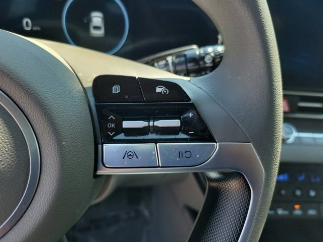 Certified 2024 Hyundai Elantra SEL FWD image 21