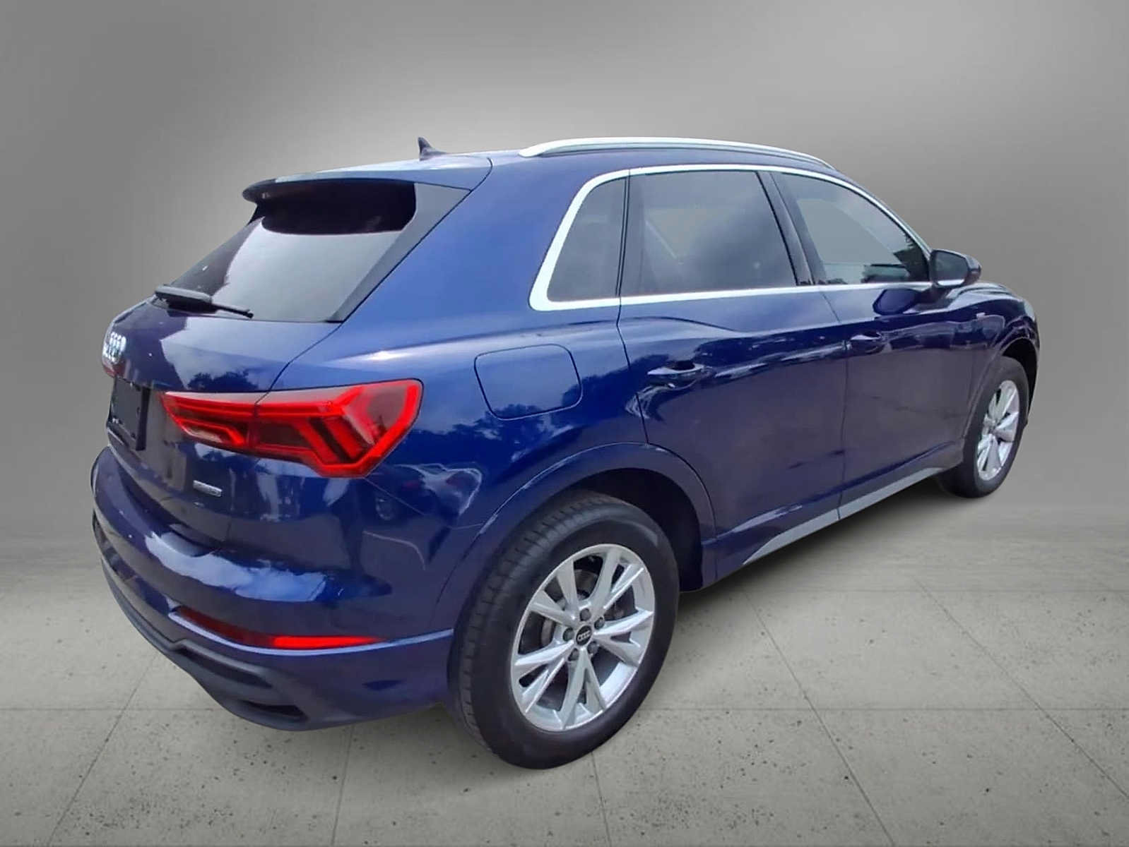 Certified 2023 Audi Q3 2.0T Premium Plus w/ Premium Plus Package AWD/4WD image 8