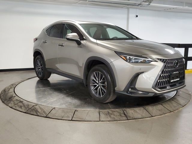 Used 2023 Lexus NX 350 AWD image 3