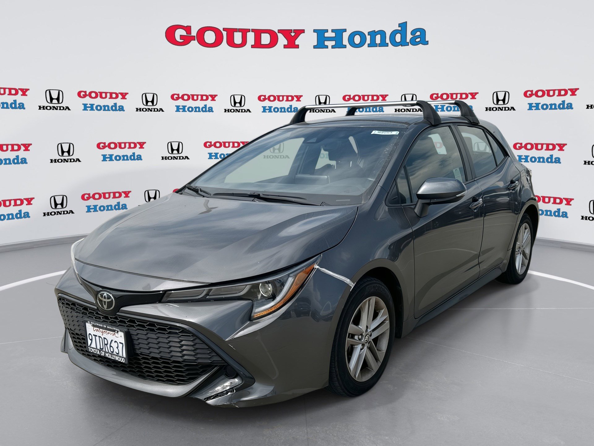 Used 2022 Toyota Corolla SE w/ Carpet Mat Package (TMS) FWD image 1