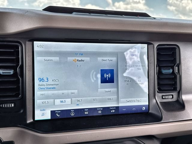 Used 2023 Ford Bronco Wildtrak AWD/4WD image 16