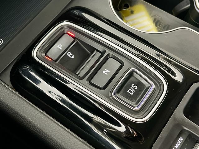 Used 2024 Honda Pilot Touring image 18
