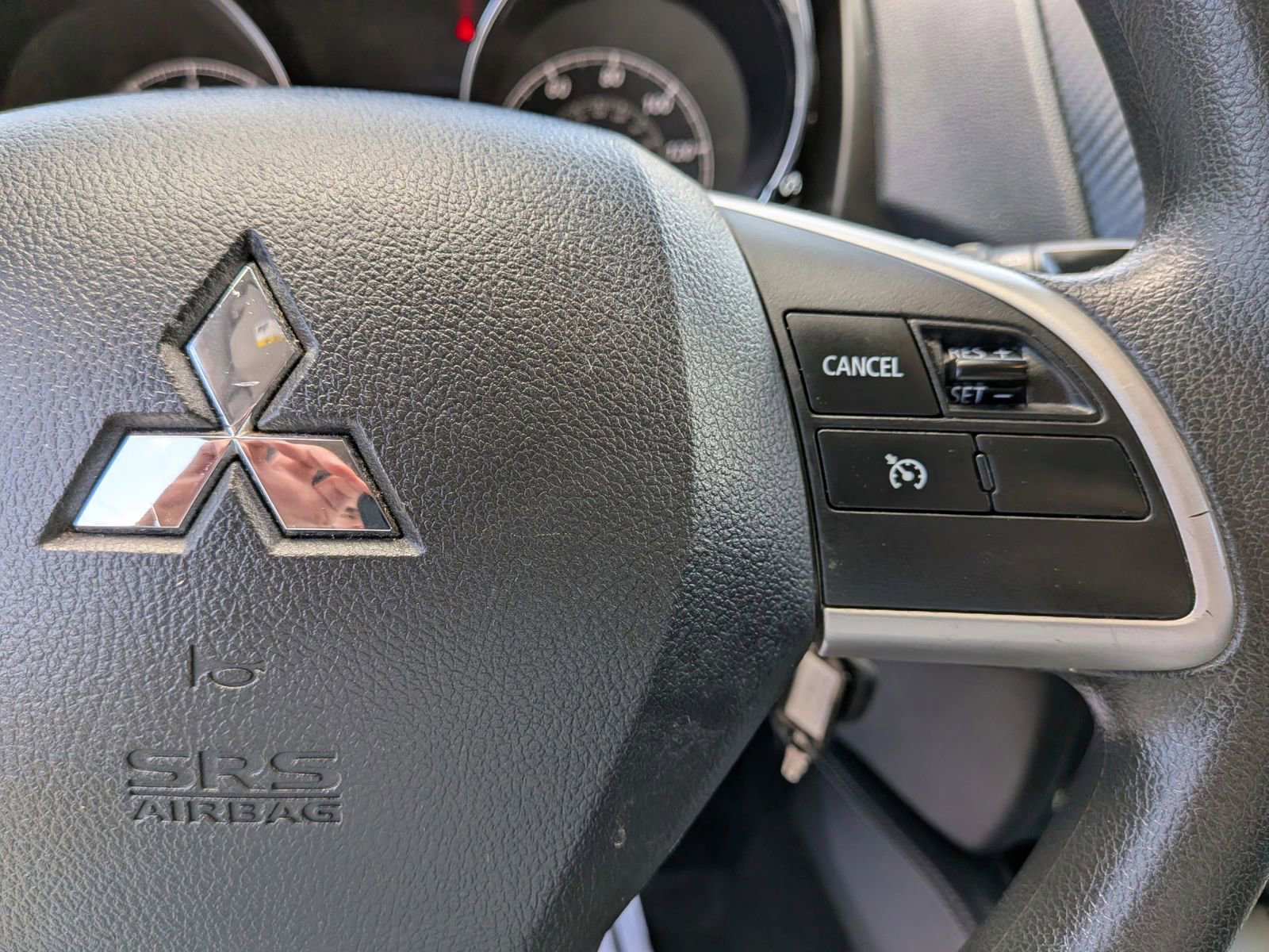 Used 2021 Mitsubishi Outlander Sport LE FWD image 36