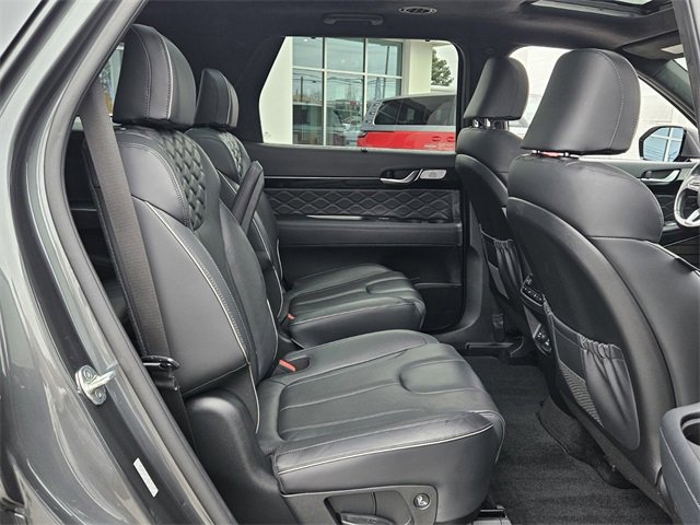 Used 2020 Hyundai Palisade Limited image 17