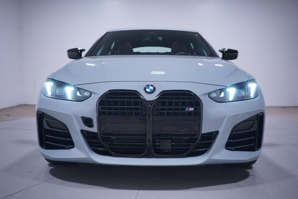 Used 2026 BMW M440i w/ Parking Assistance Package RWD image 4