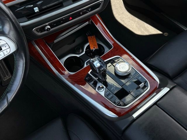 Used 2024 BMW ALPINA XB7 image 37