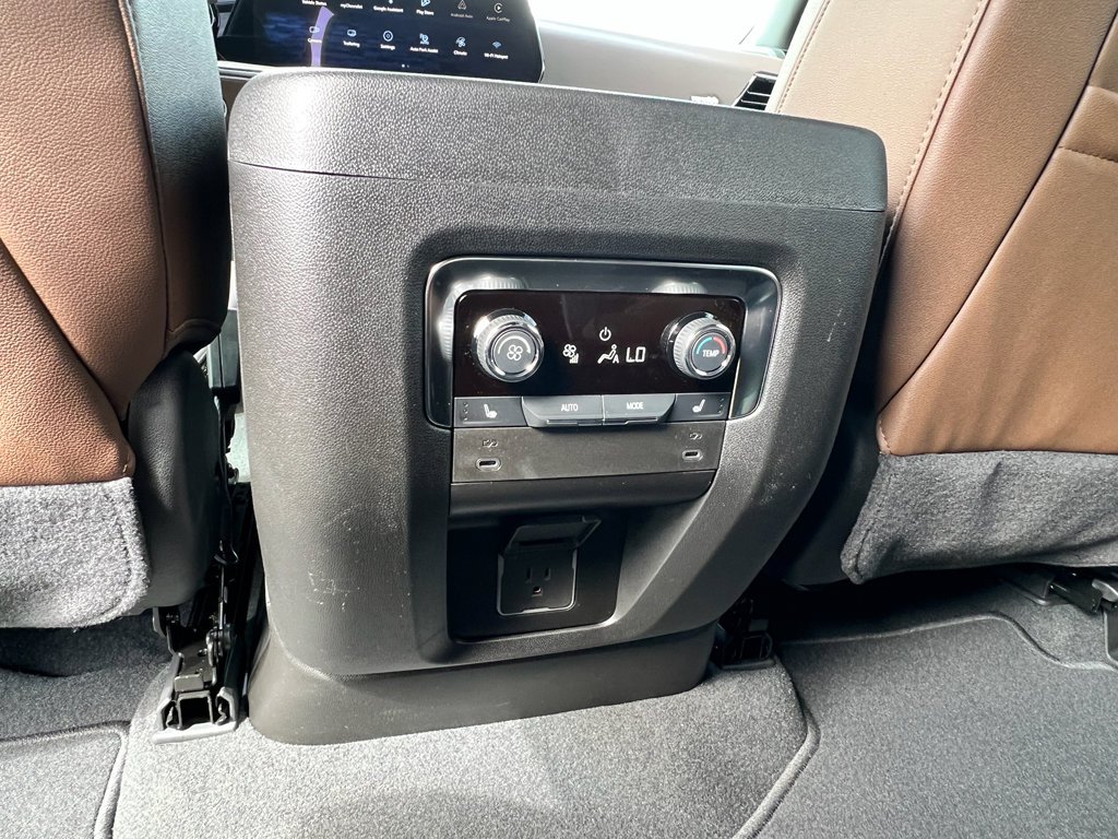 New 2026 Chevrolet Tahoe High Country w/ Sun And Tow Package image 21