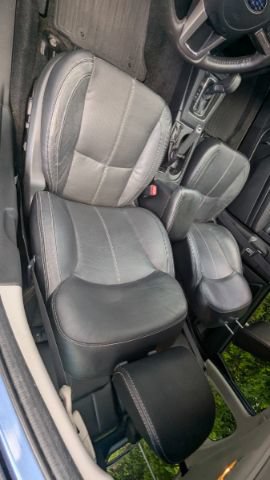 Used 2017 Subaru Forester 2.5i Touring AWD/4WD image 17