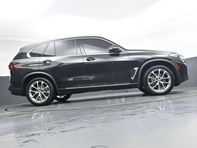 Certified 2024 BMW X5 sDrive40i w/ Premium Package RWD image 31