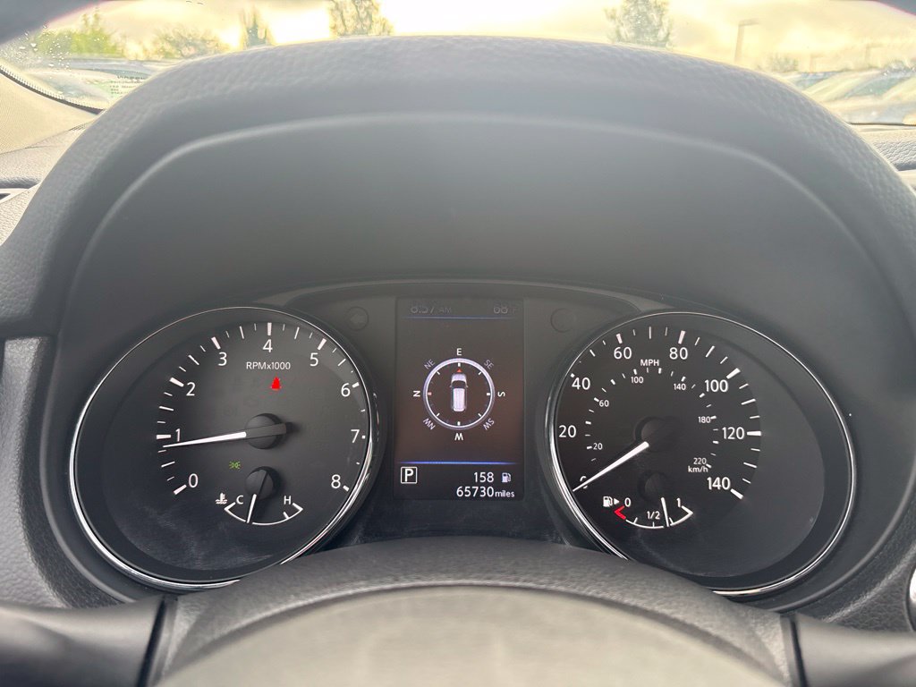 Used 2018 Nissan Rogue SV w/ Premium Package AWD/4WD image 12
