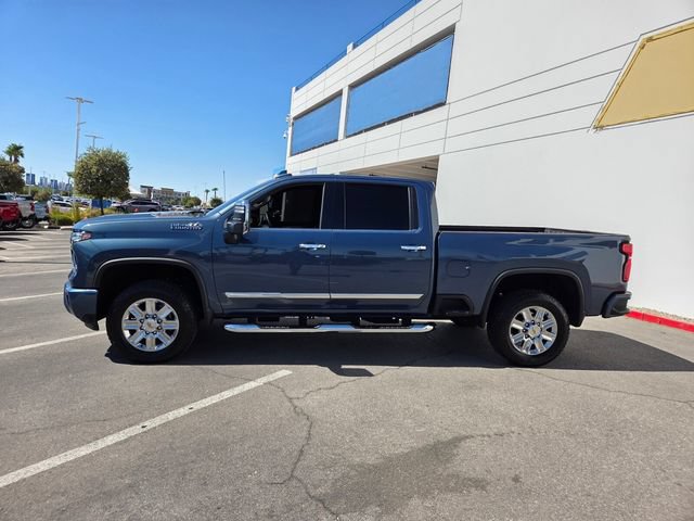 Certified 2025 Chevrolet Silverado 2500 High Country w/ High Country Premium Package AWD/4WD image 3