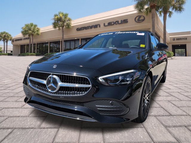 Used 2025 Mercedes-Benz C 300 Sedan image 9