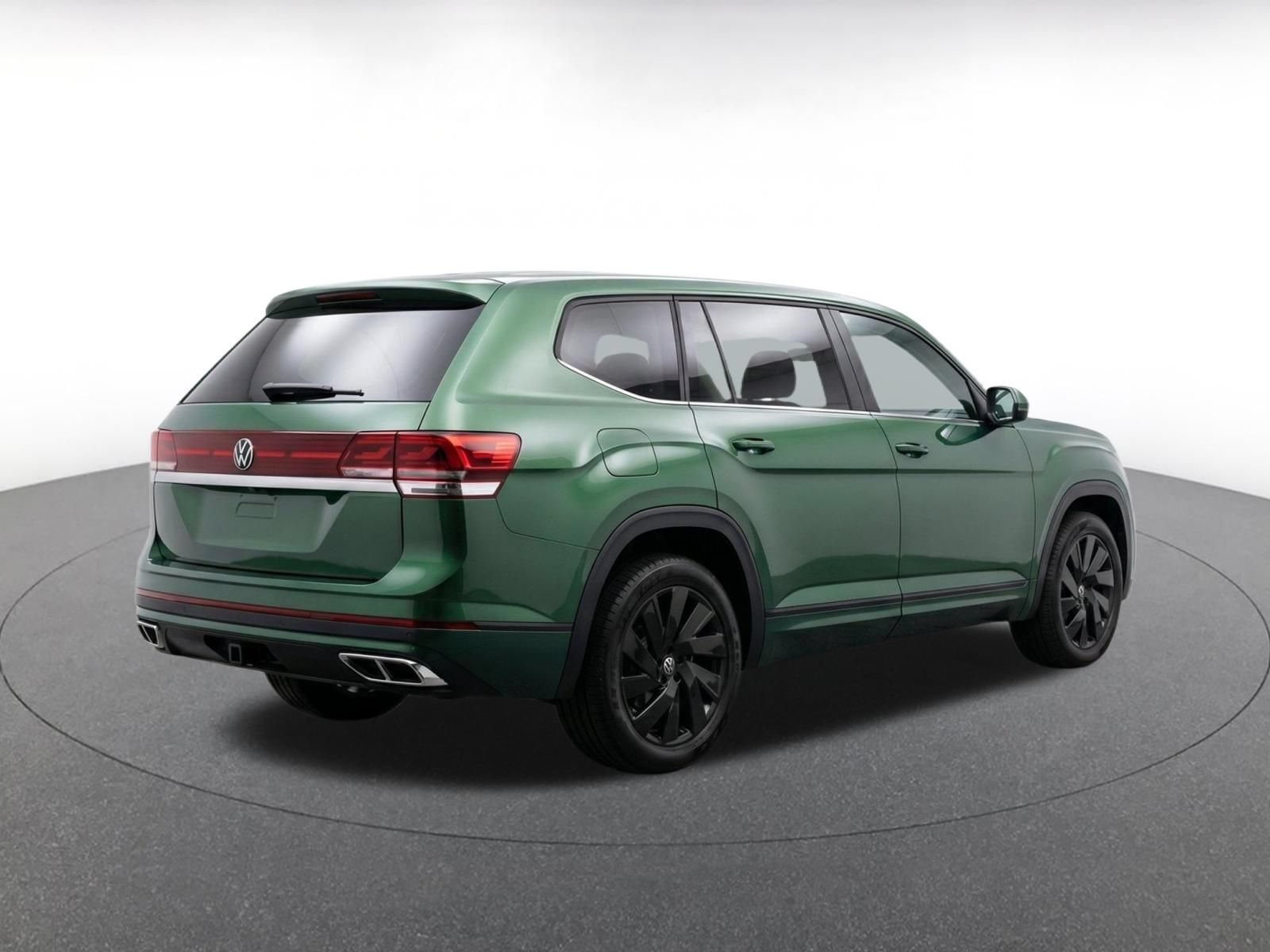 Used 2026 Volkswagen Atlas SE FWD image 7
