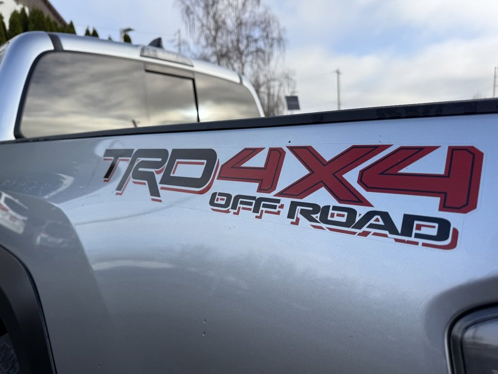 Certified 2023 Toyota Tacoma TRD Off-Road image 6