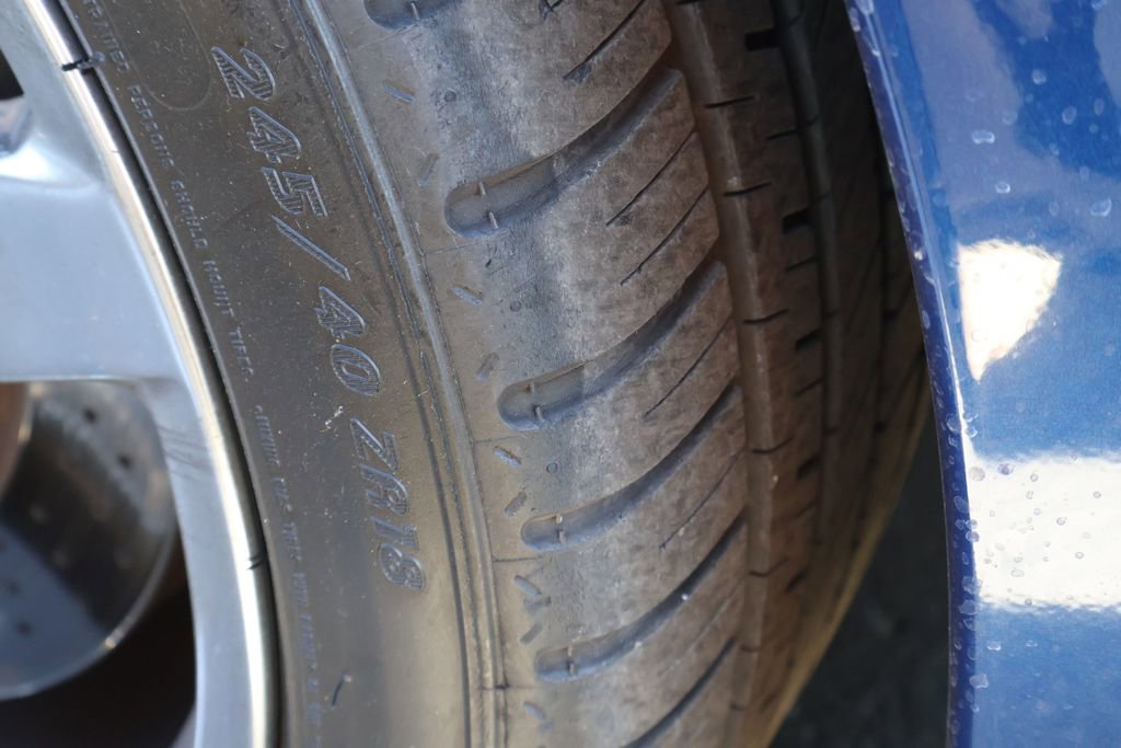 Used 2007 Chevrolet Corvette Coupe w/ Preferred Equipment Group image 6