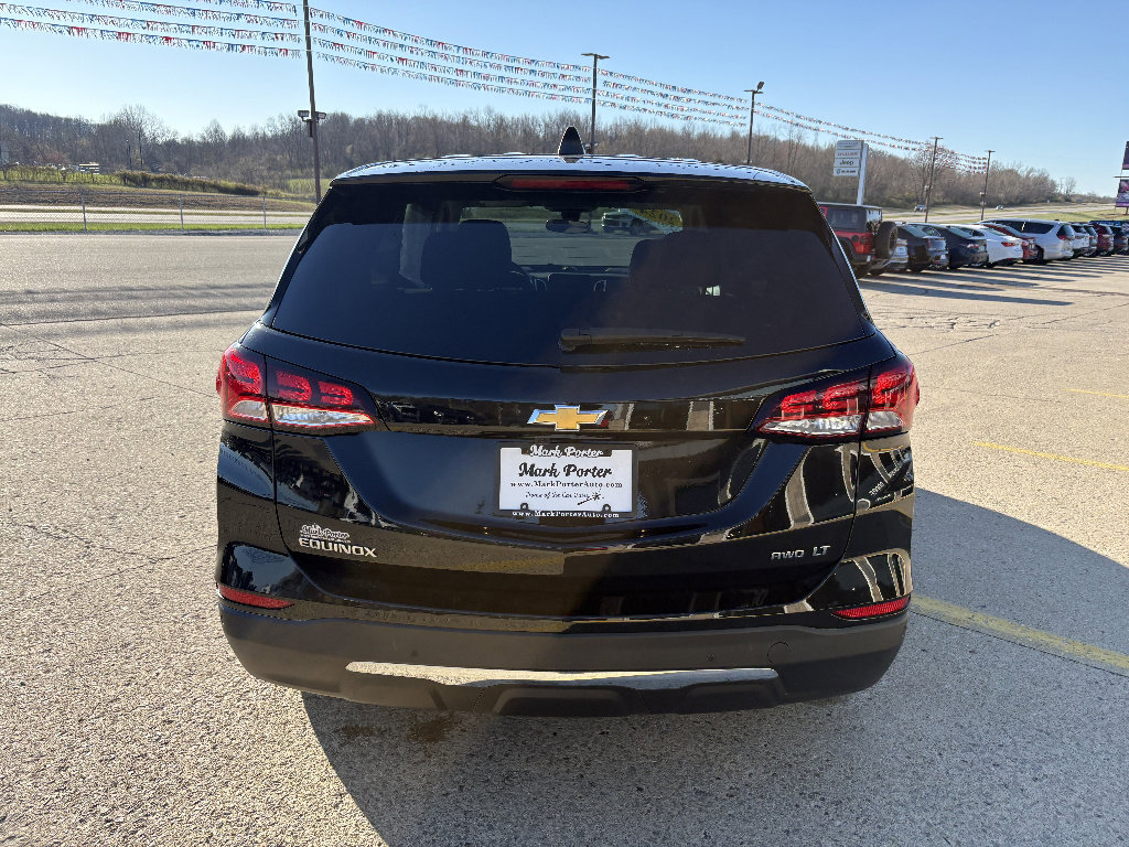 Used 2024 Chevrolet Equinox LT AWD/4WD image 4