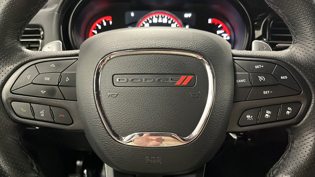Used 2025 Dodge Durango GT AWD/4WD image 16